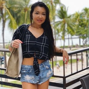 TULAROSA Abuella Crop Top Black Plaid Revolve XXS